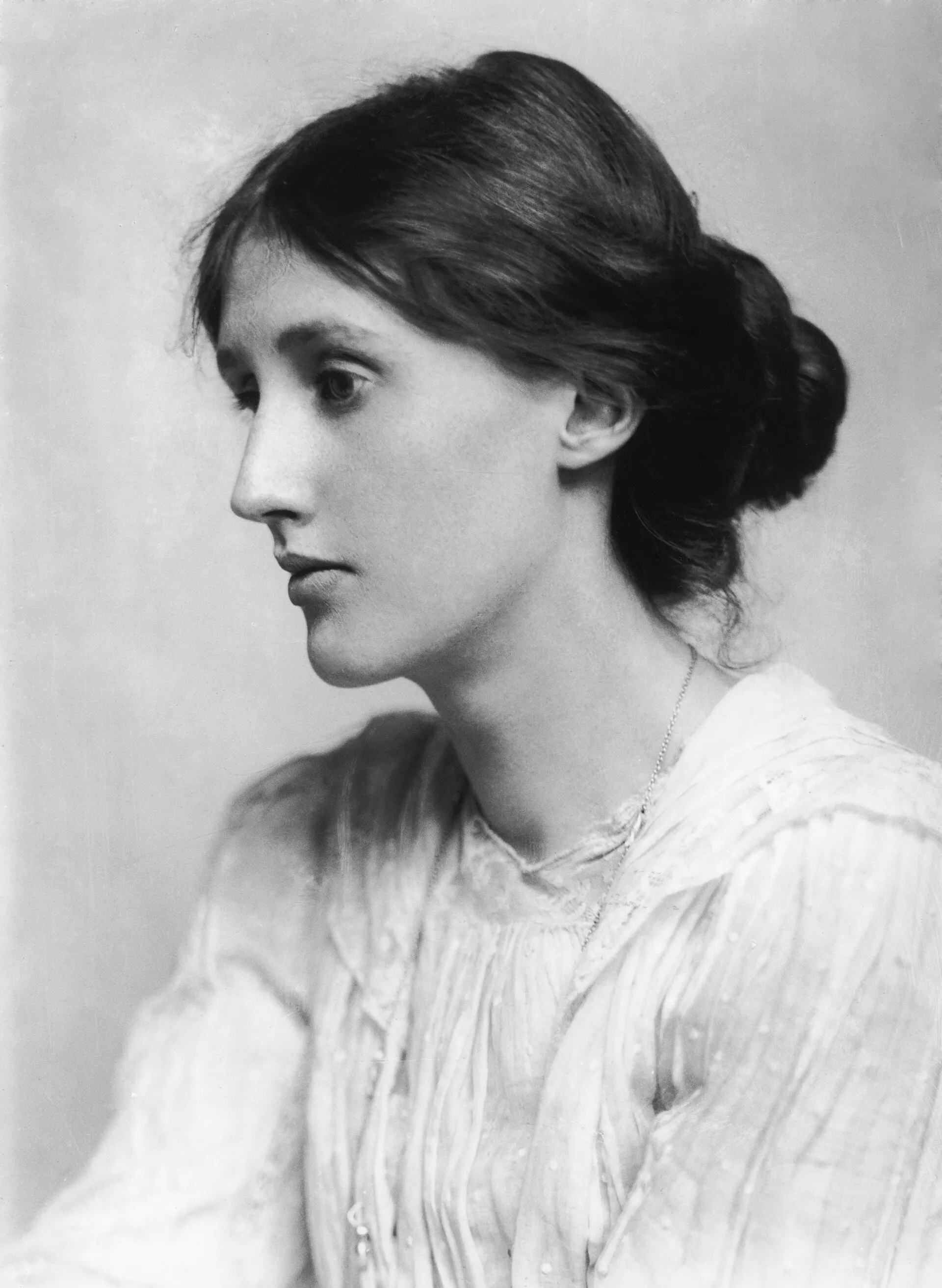 Virginia Woolf e Napoli: le pagine di un diario di viaggio — I grandi artisti e Napoli