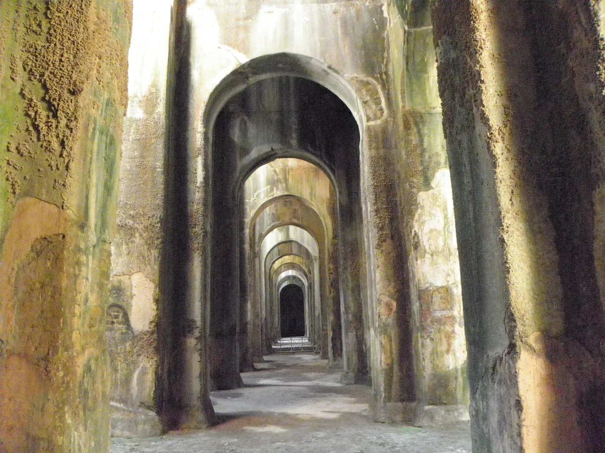 La Piscina Mirabile, la grande cisterna romana di Bacoli
