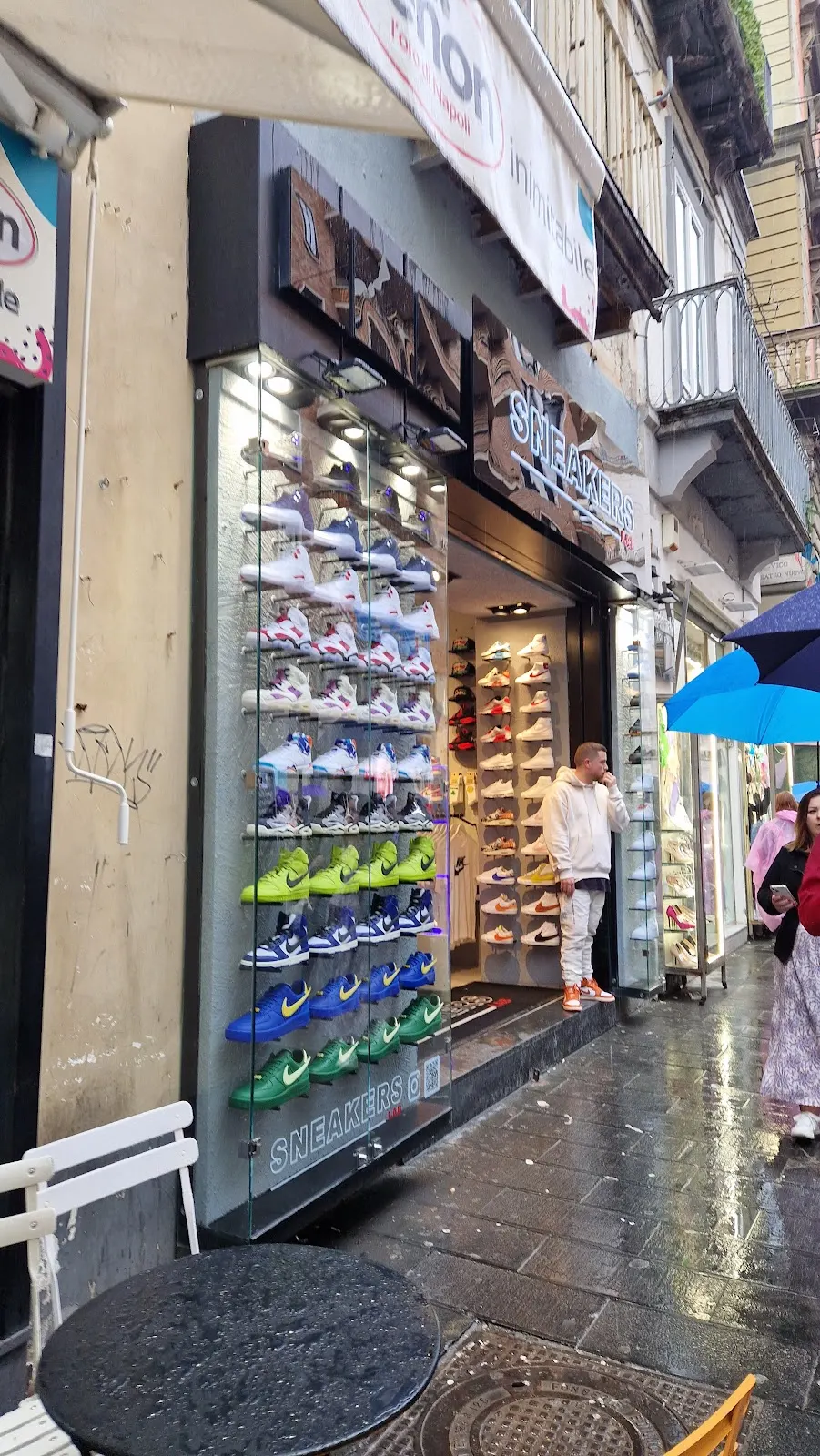 Sneakers