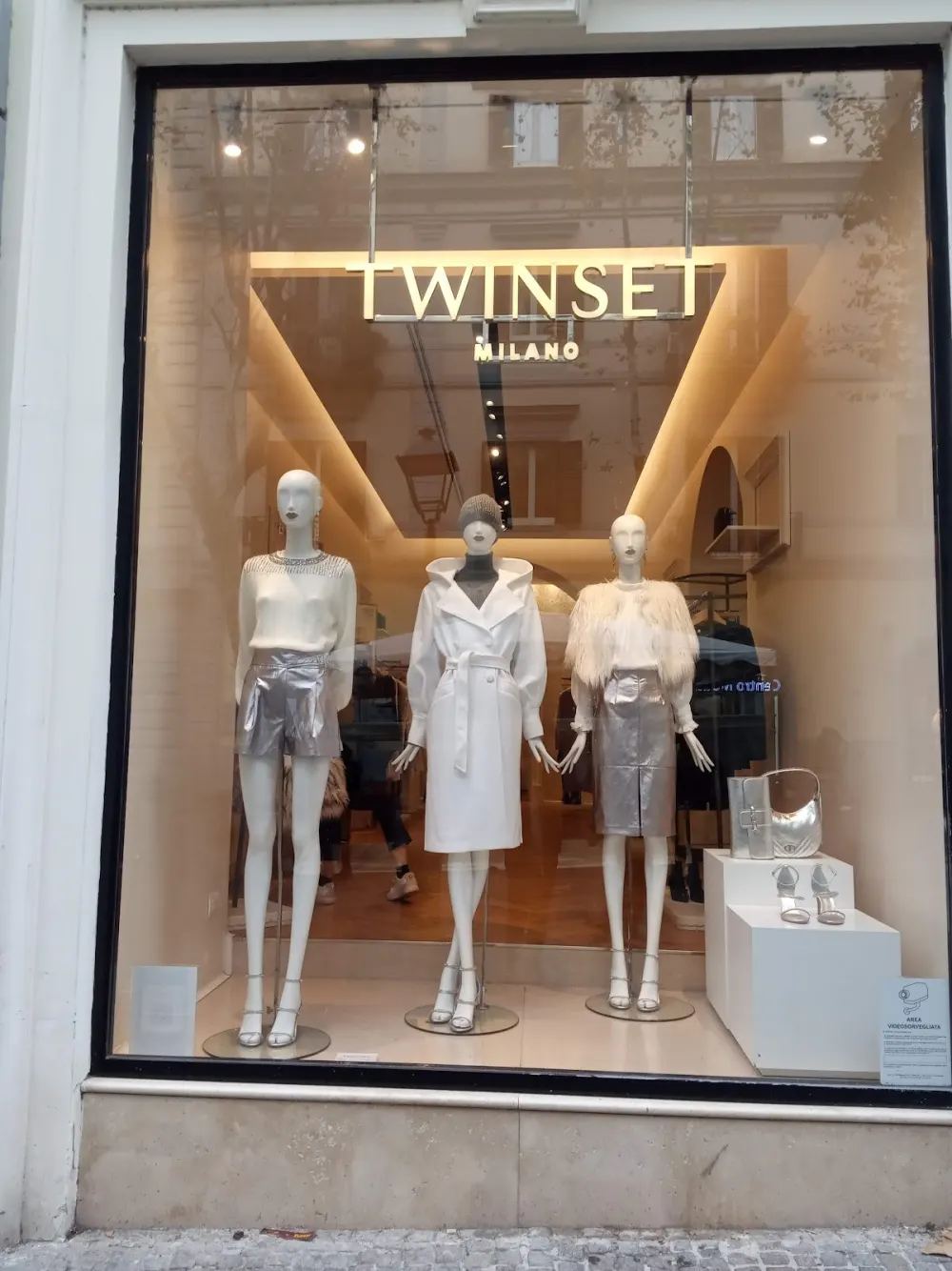 Twinset