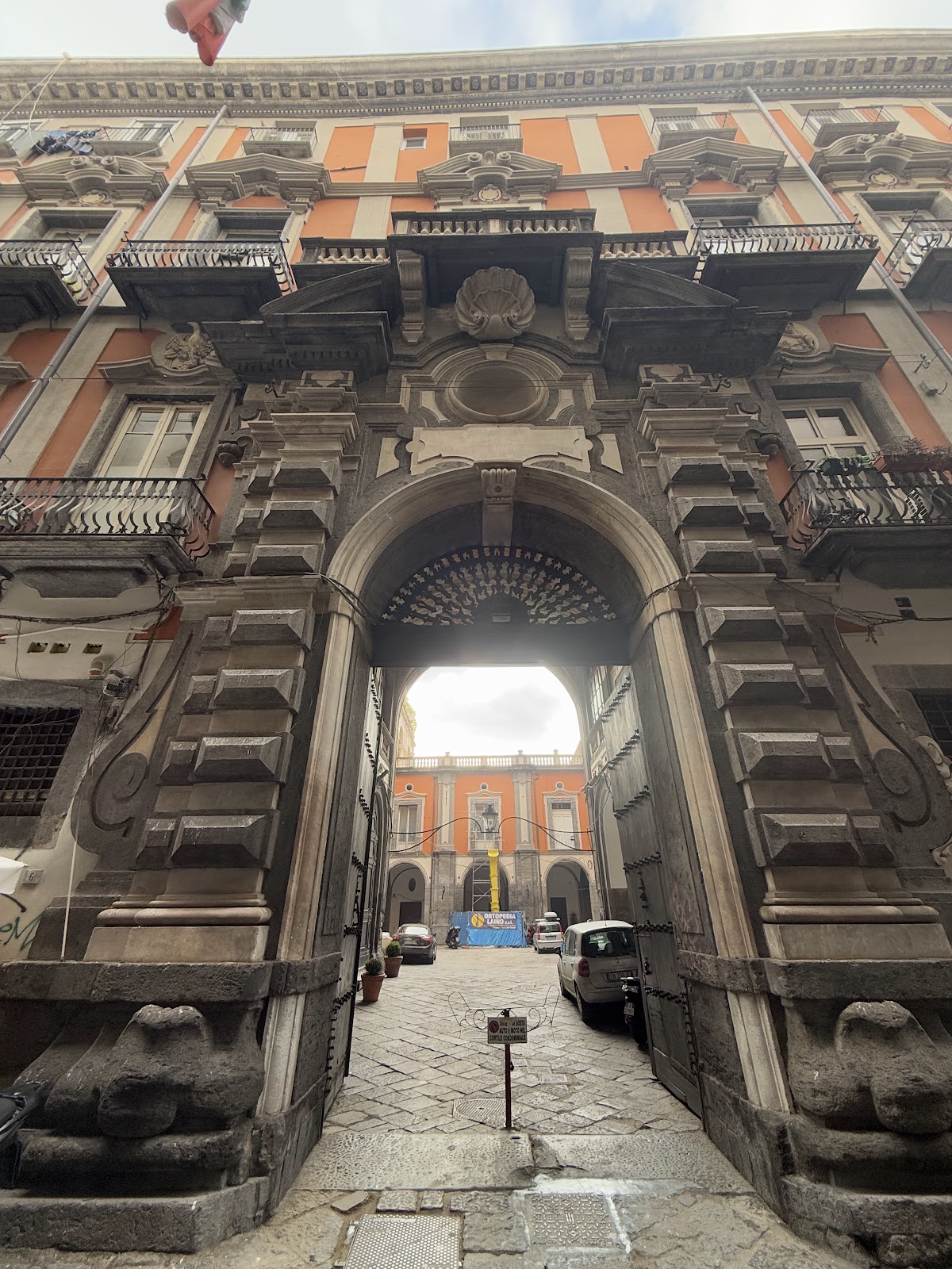 Palazzo Carafa di Maddaloni — foto 3