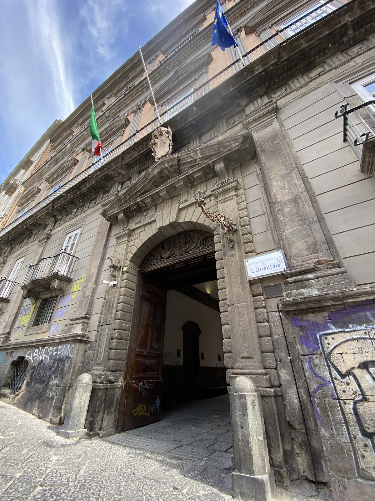 Palazzo Corigliano, da residenza a università — foto 2