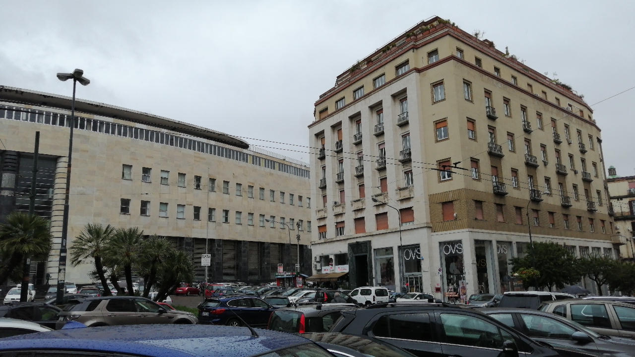 Il Palazzo delle Poste, il Novecento che entra in città — foto 4