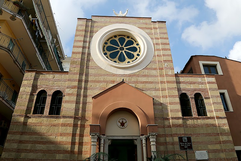 Chiesa di Sacro Cuore di Gesù allo Scassone