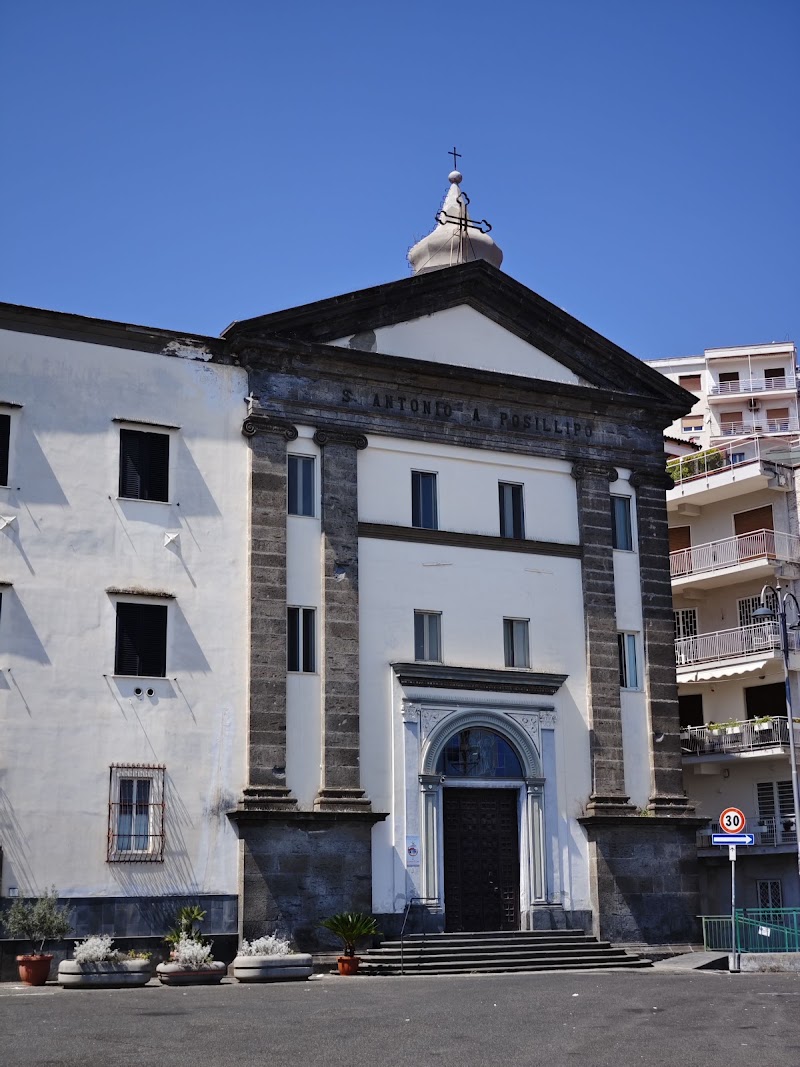Chiesa di Sant'Antonio a Posillipo