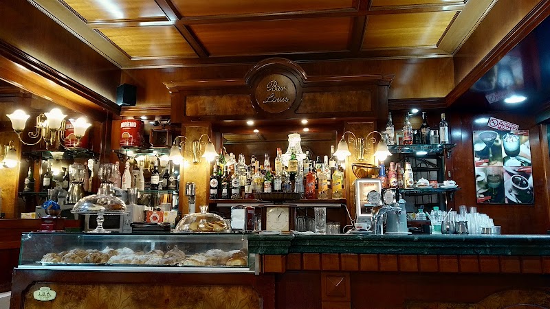 Bar Louis