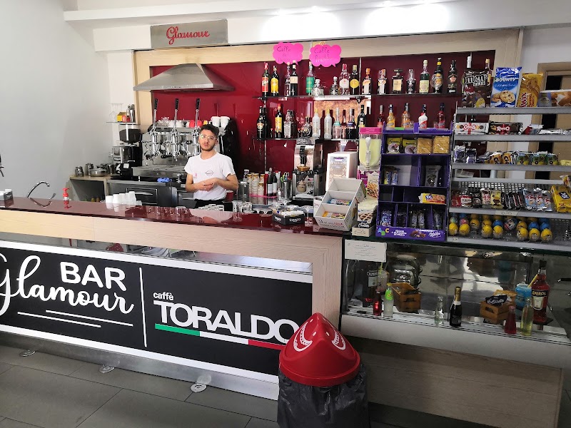 Glamour Bar