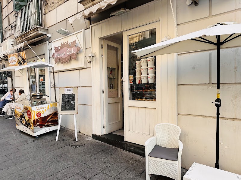 Le Shabby Café