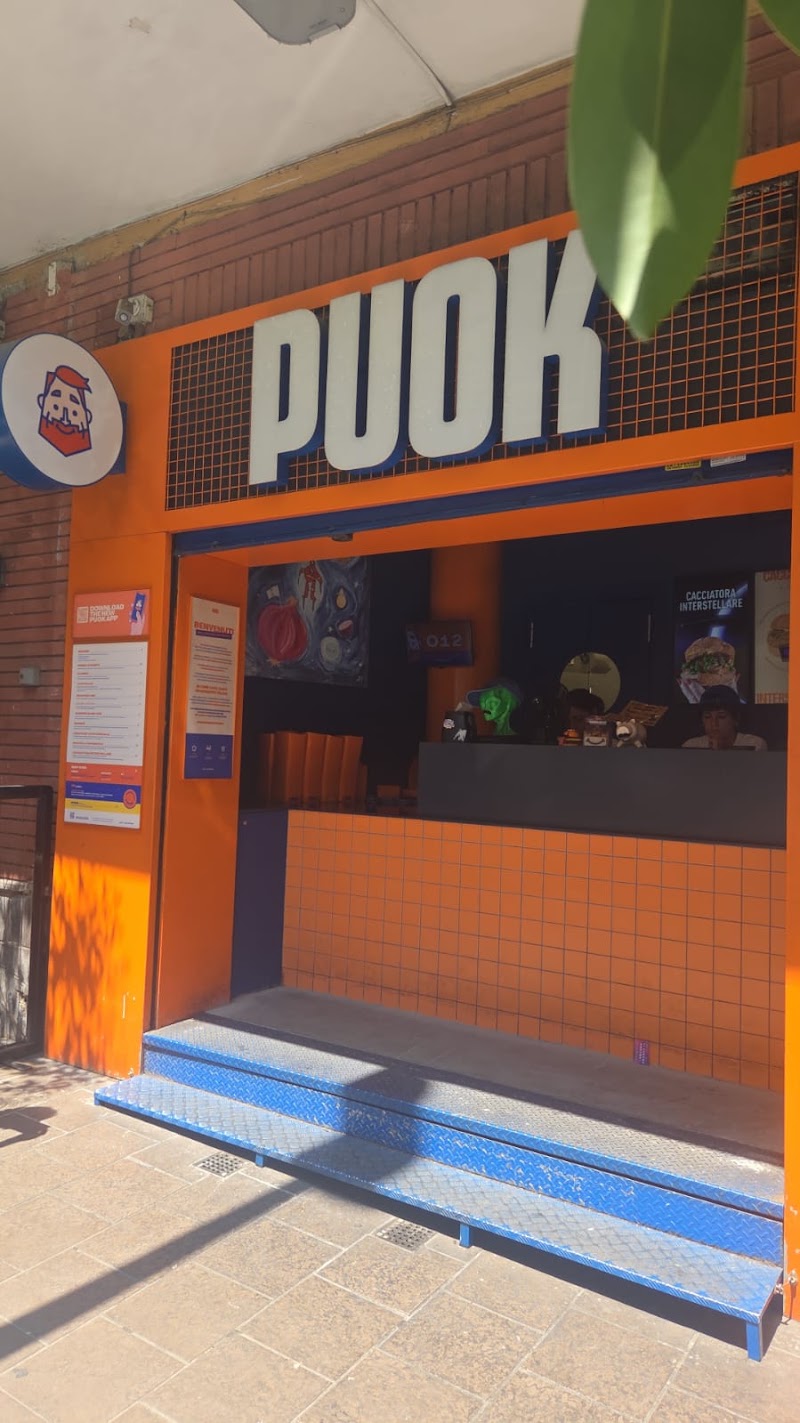 Puok Burger Store