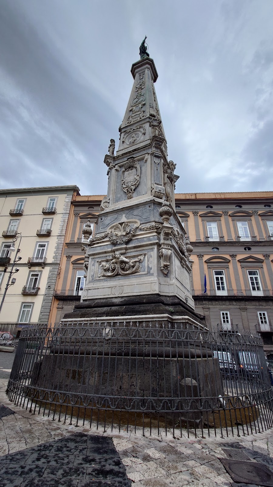 La Nuova Compagnia di Canto Popolare — Musica e Napoli