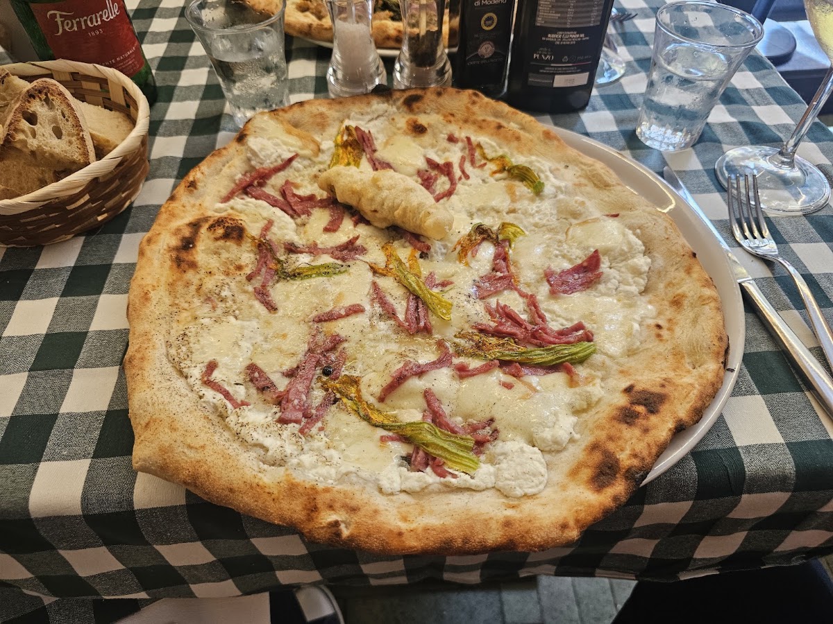 Trattoria e Pizzeria Dell'Olio — foto 4