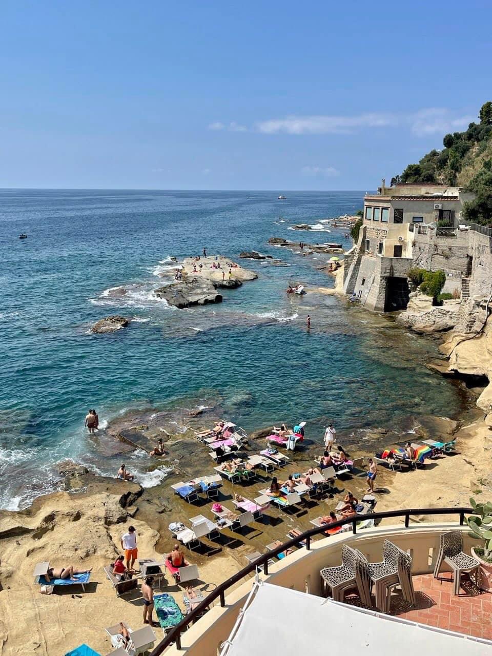 Baia delle Rocce Verdi — foto 4
