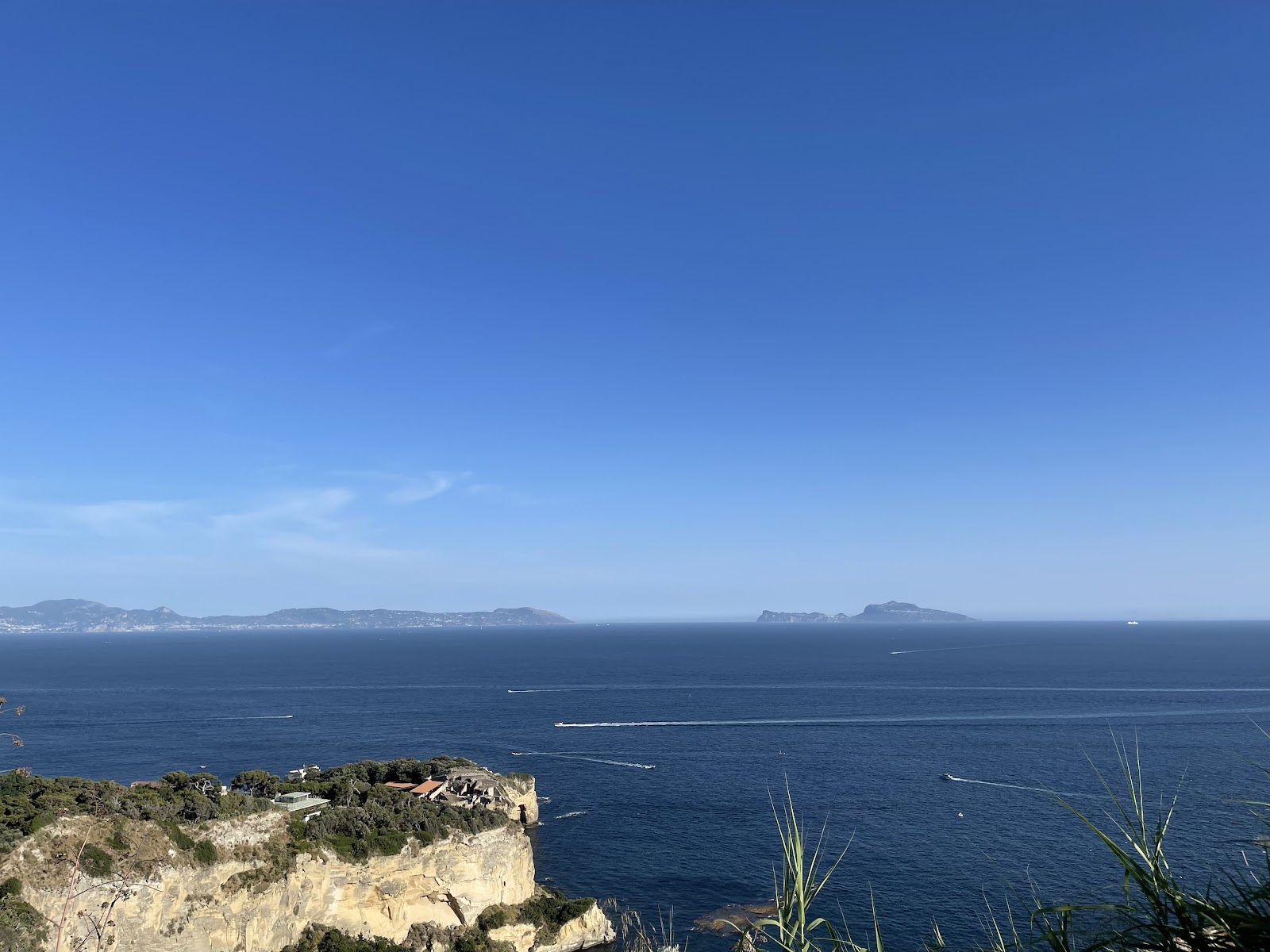 Baia di Trentaremi — foto 3